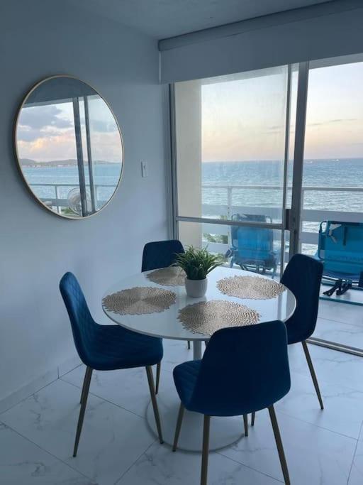 Beautiful Ocean Blue Love Oceanfront Apartment Fajardo Exterior photo